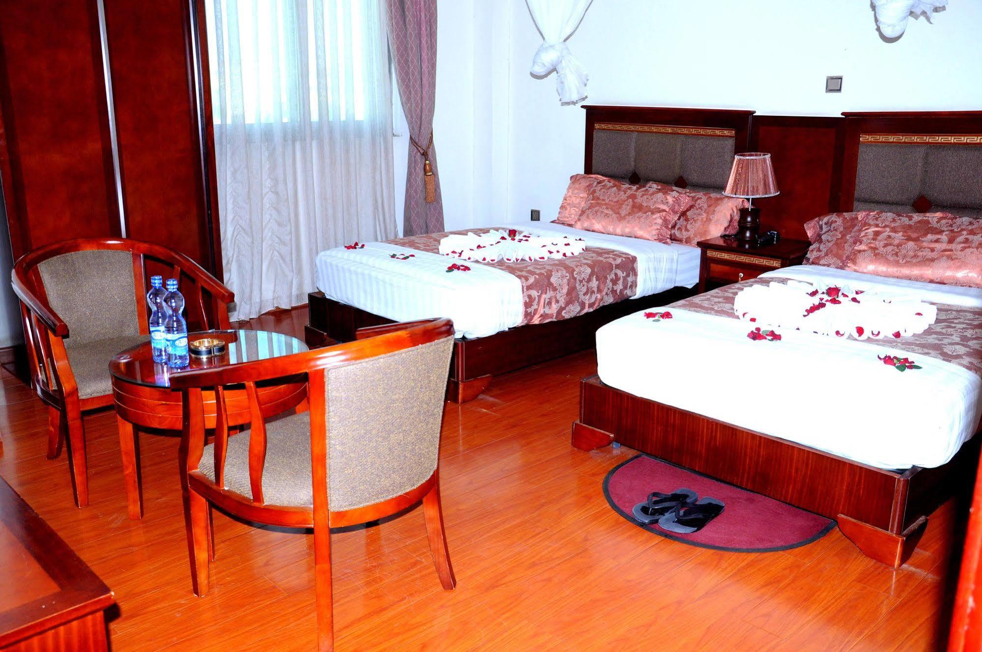 Addis Amba Hotel Bahir Dar Exterior photo