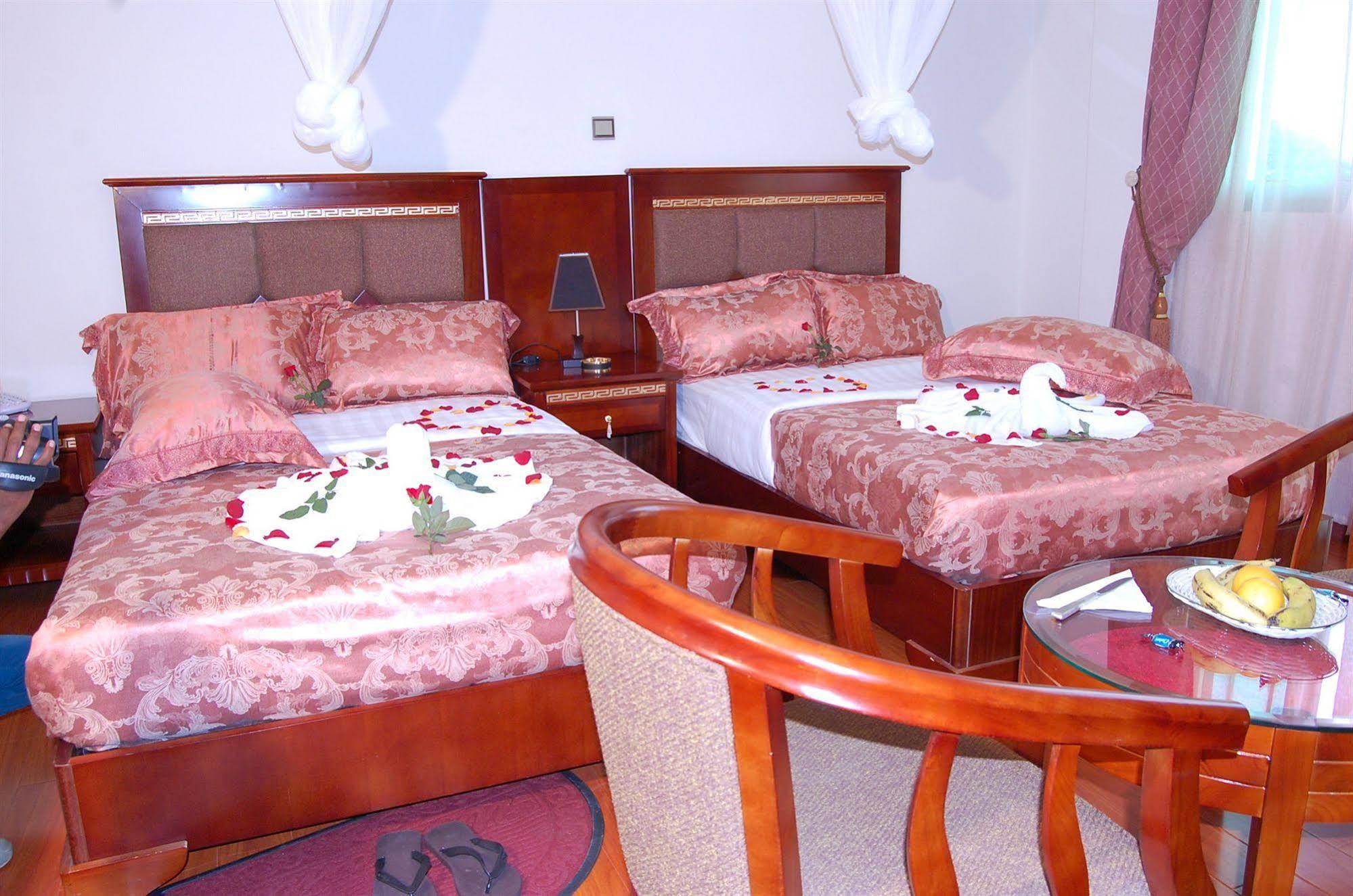 Addis Amba Hotel Bahir Dar Exterior photo